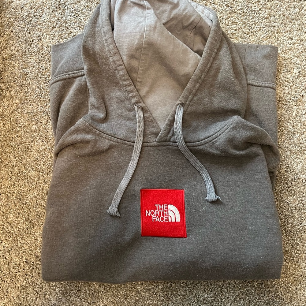 The North Face Men's Hoodie in Gray with Red Logo